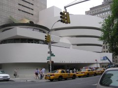 Guggenheim_museum_exterior.jpg